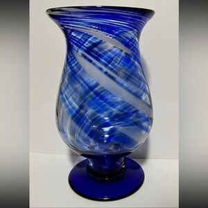 Large Blue & White Tall Swirl Pedestal Vase